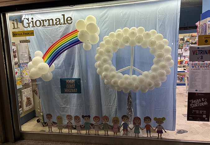 Concorso vetrine Trezzo sull'Adda IL GIROTONDO Concorso vetrine Trezzo sull'Adda IL GIROTONDO